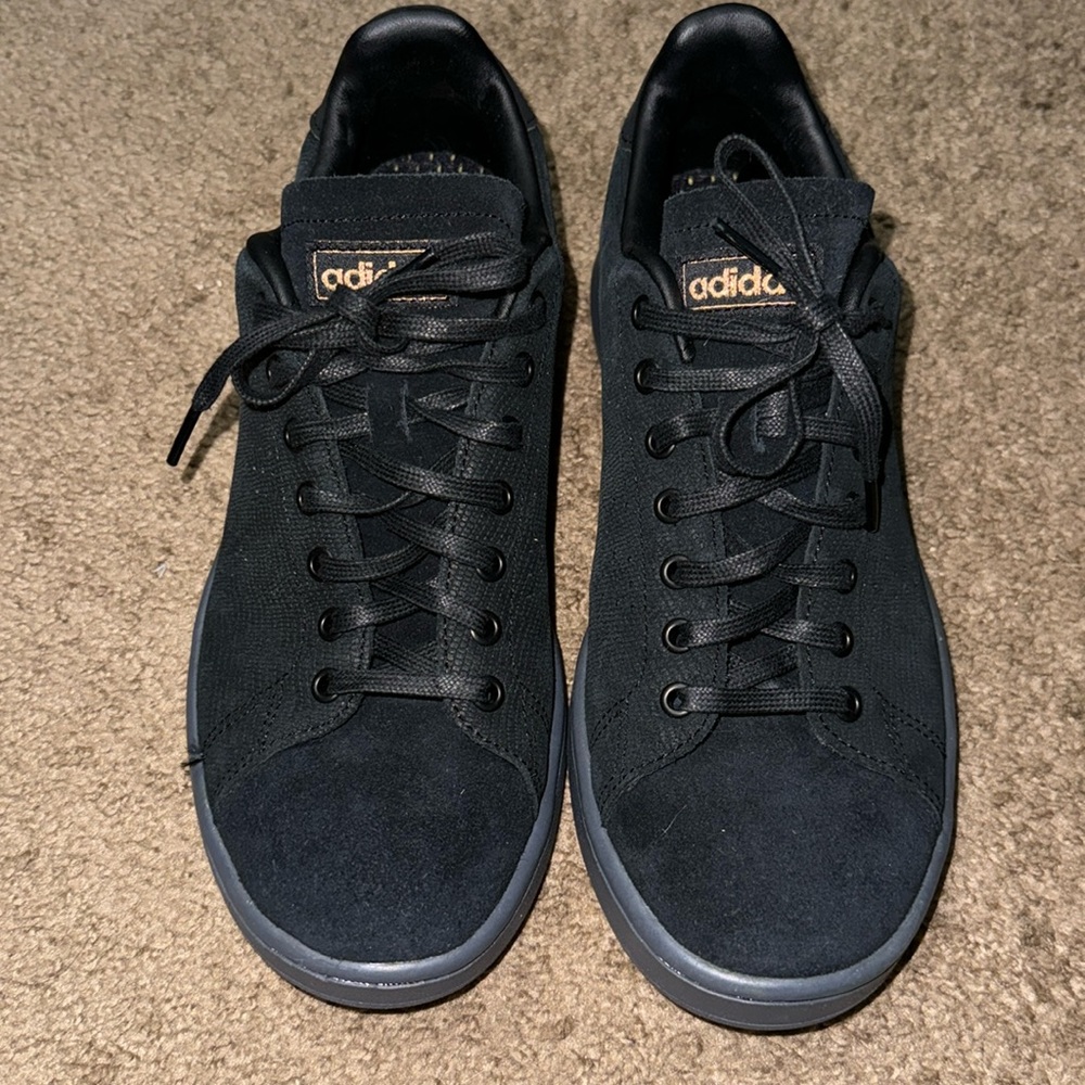 ♠️Adidas Shoes ♠️